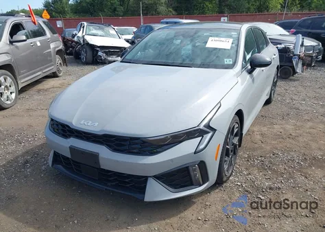 2025 Kia K5 Gt-Line z USA, uszkodzony, nr VIN KNAG64J73S5308878